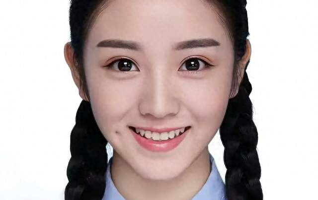 田曦薇高中旧照曝光！网友集体沦陷：这才是从小美到大的天花板