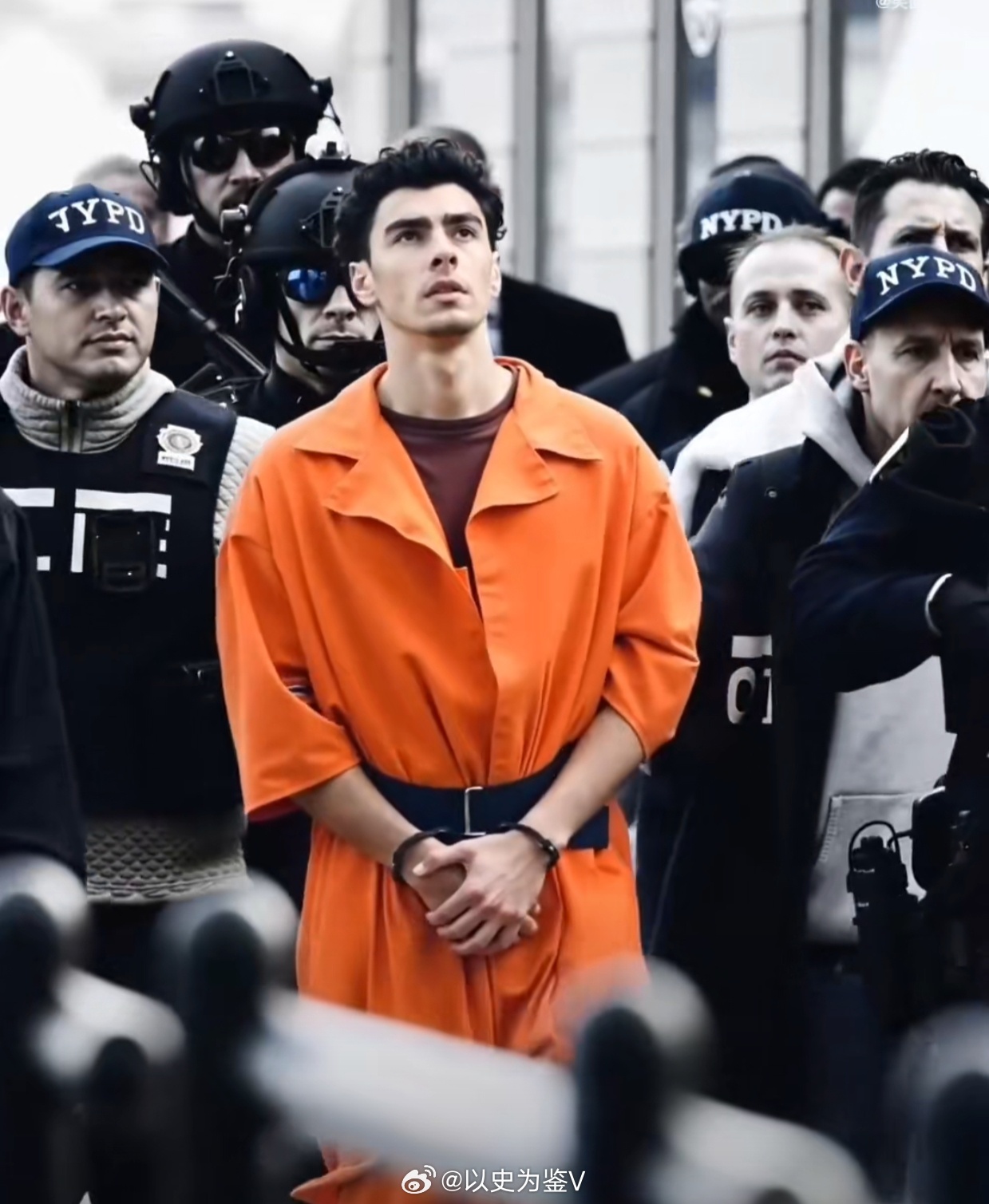 路易吉被曝在监狱内非常受欢迎美国如今最大的问题是路易吉这样的人太少了，而色厉内荏