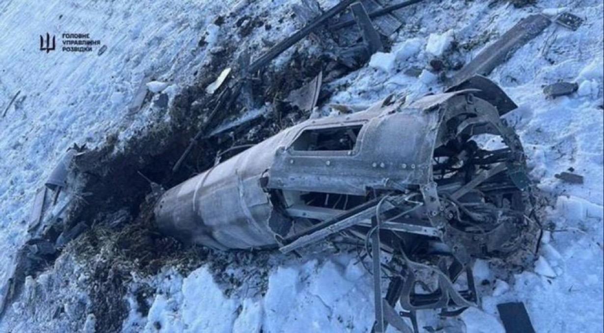 俄罗斯首次在实战中使用喷气式动力“格朗-5”无人机。

它的速度可达每小时 60