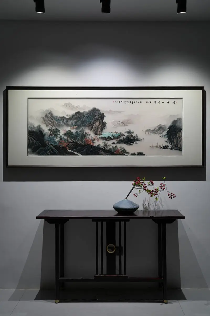 丝绣奇峰浮烟水，江行孤帆万事悠 柔丝织烟江奇峰盛境，走线分崖石苍劲、烟...