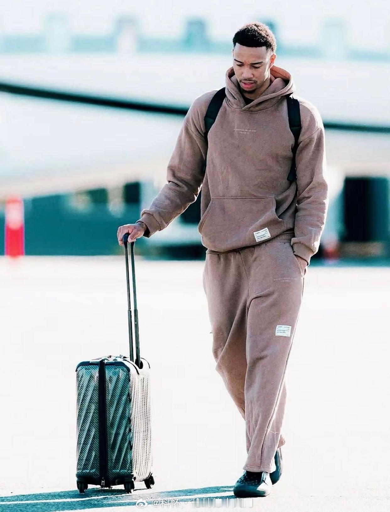 前往盐湖城，开启客场之旅！✈️快船vs爵士