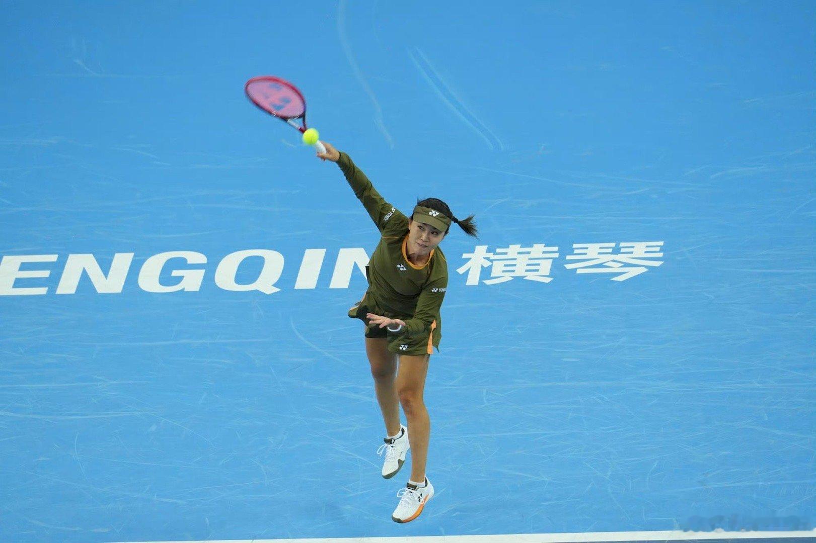 好感动呀！五次参赛终于圆梦全运会网球女单决赛，安徽队朱琳6-1/6-2完胜北京队