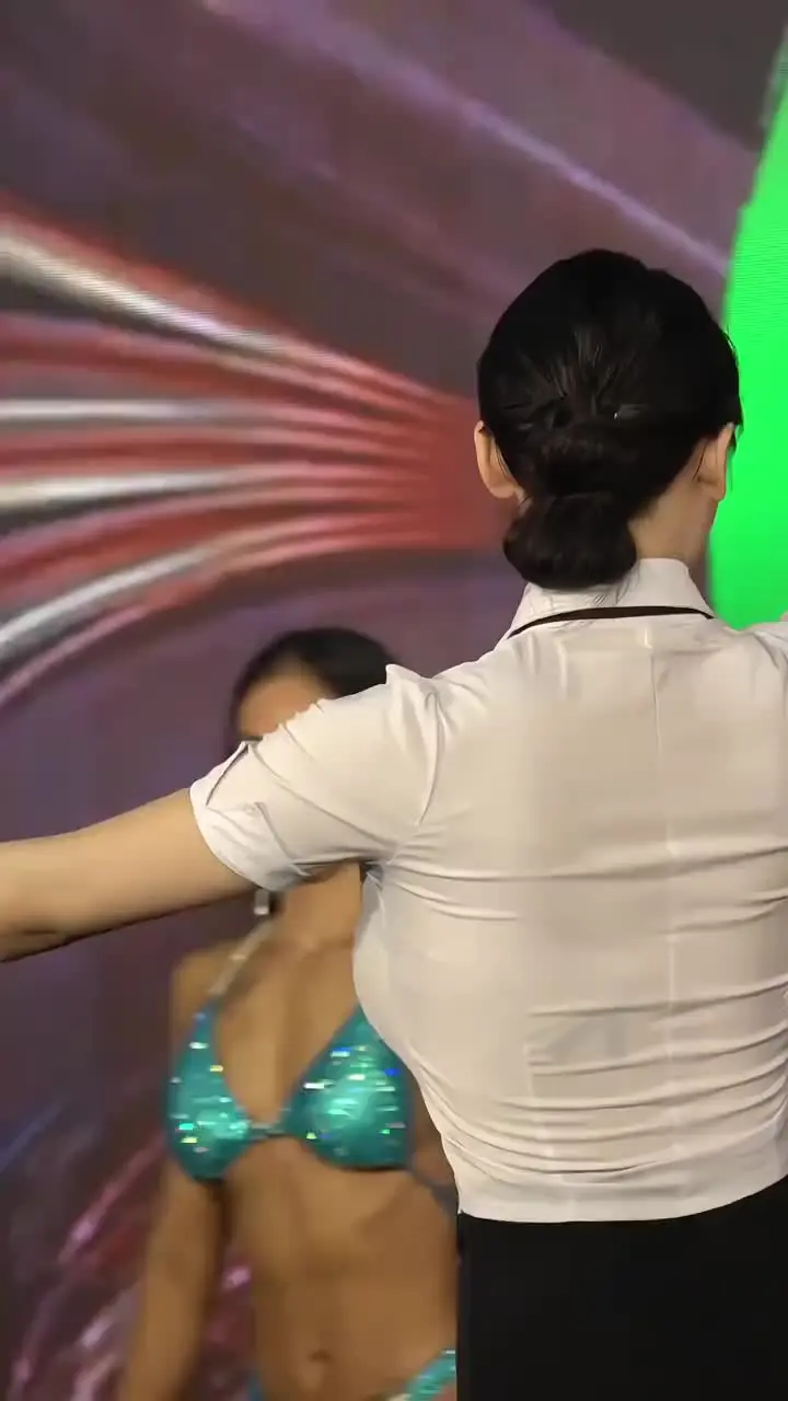 原来职业装可以这么穿