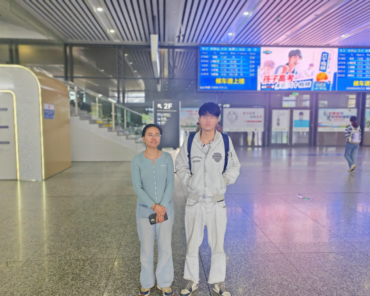 宁波镇海救助站暖心守护迷途少年 善举救助迷茫年少、仁心守护花季人生”——这十六个