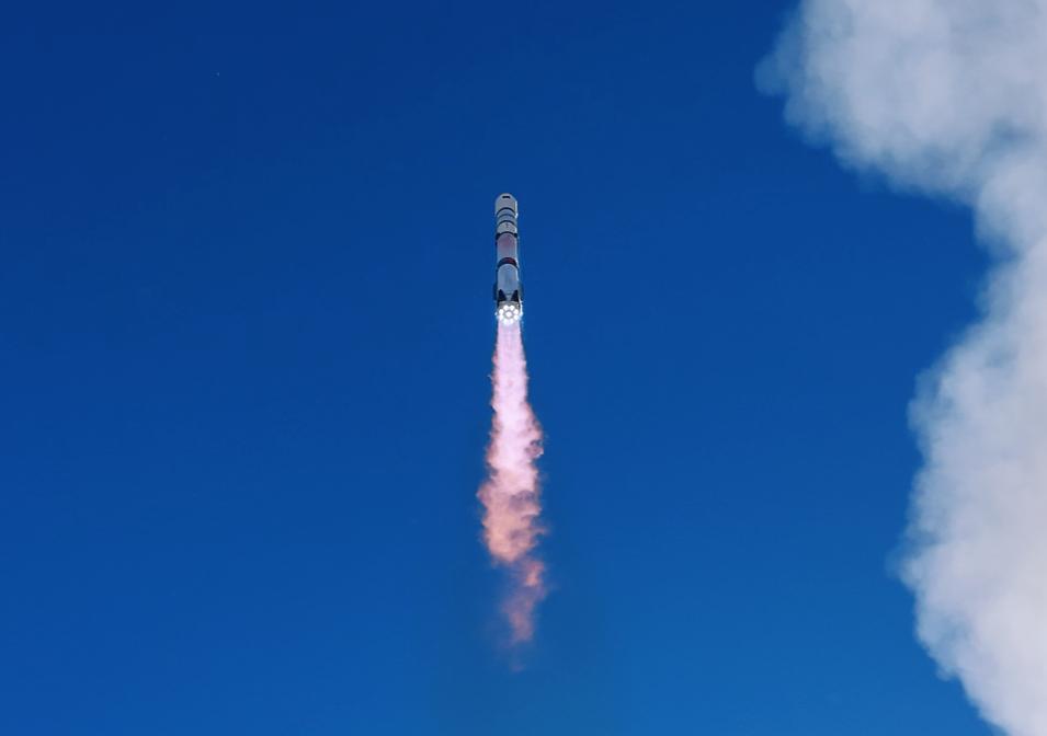 重大突破，我国成功实现火箭陆地回收！用的就是和马斯克的 SpaceX 一样的技术