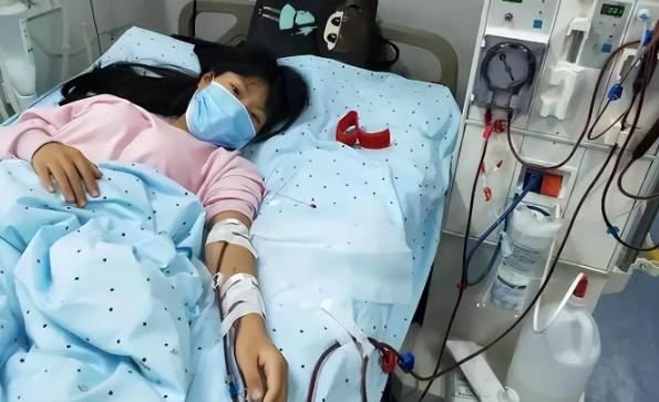 “你捐出肾，我嫁给你。”2013年，西安尿毒症女子为了活下去，和患白血病男子签下