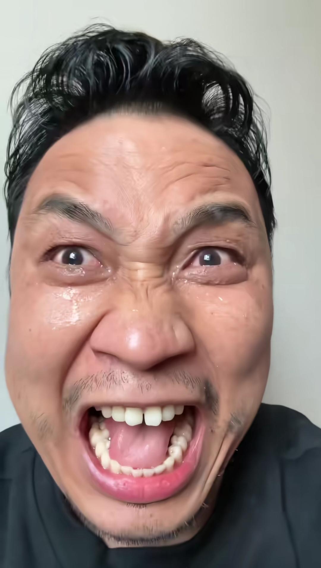 大曾子又哭了，今天的大A，4千多家上涨，他今天亏了1万多，他已经连续亏三天了，每