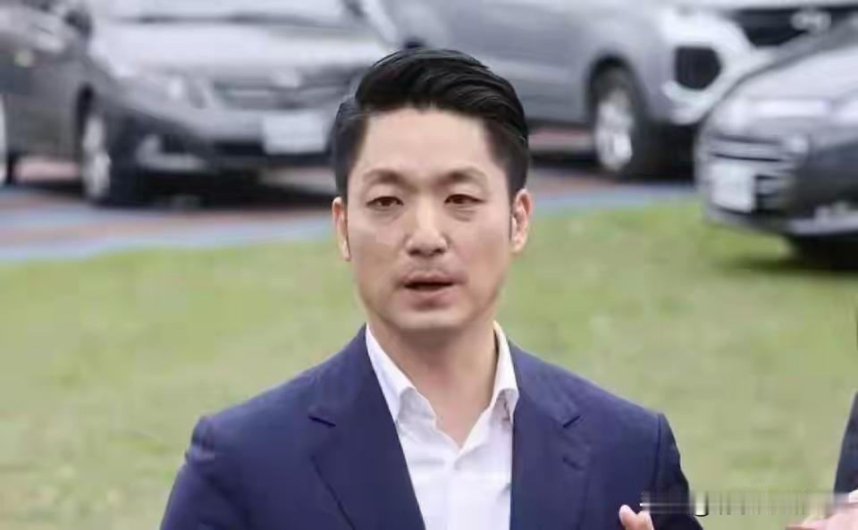 真够拼的！！

不得不说，对于蒋万安张罗的上凯道，声讨民进党的提议，不说是一呼百