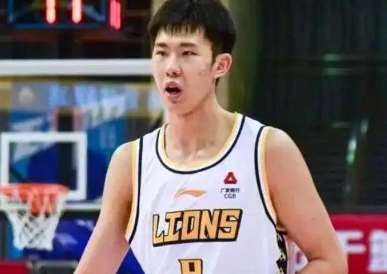 赵嘉仁要转会山西汾酒男篮，浙江广厦男篮真的会舍得么？

6月30日，有多个自媒体