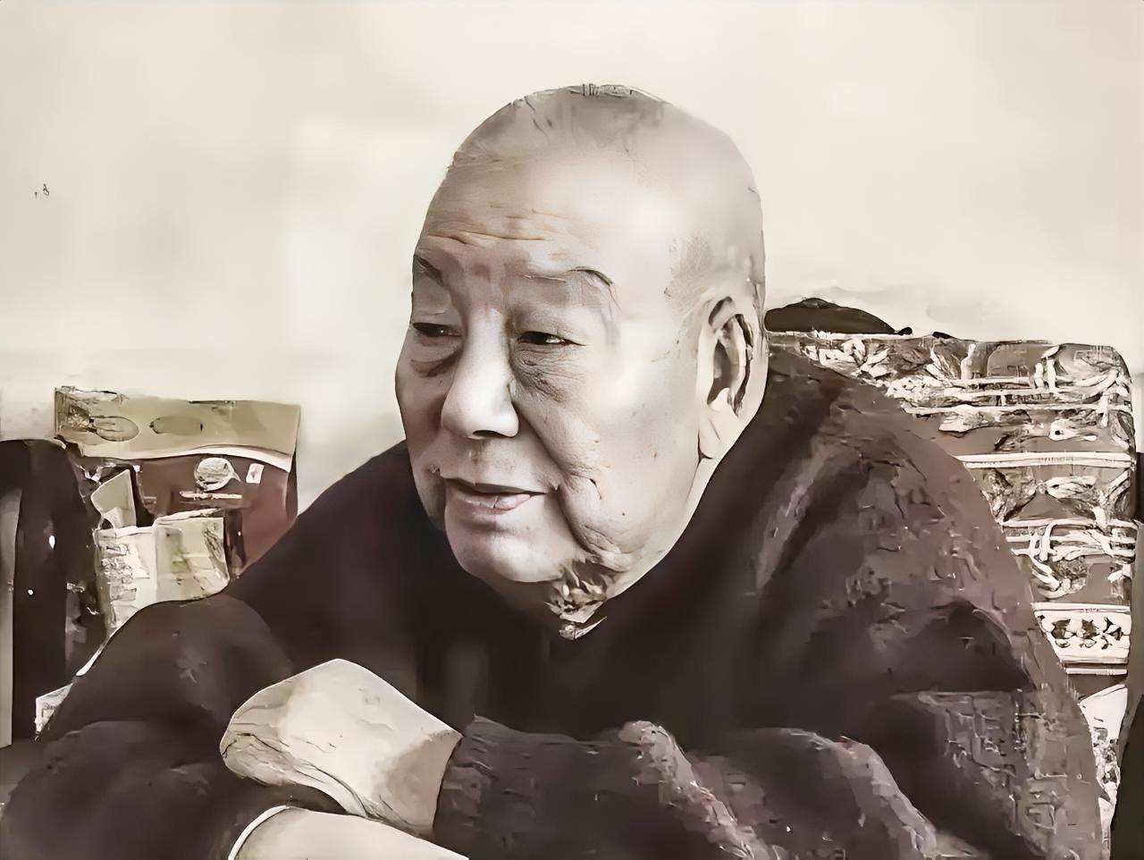 1951年，已经饿了3天的唐满洋，趁着夜色率部爬上了美军580.7高地，谁知上面