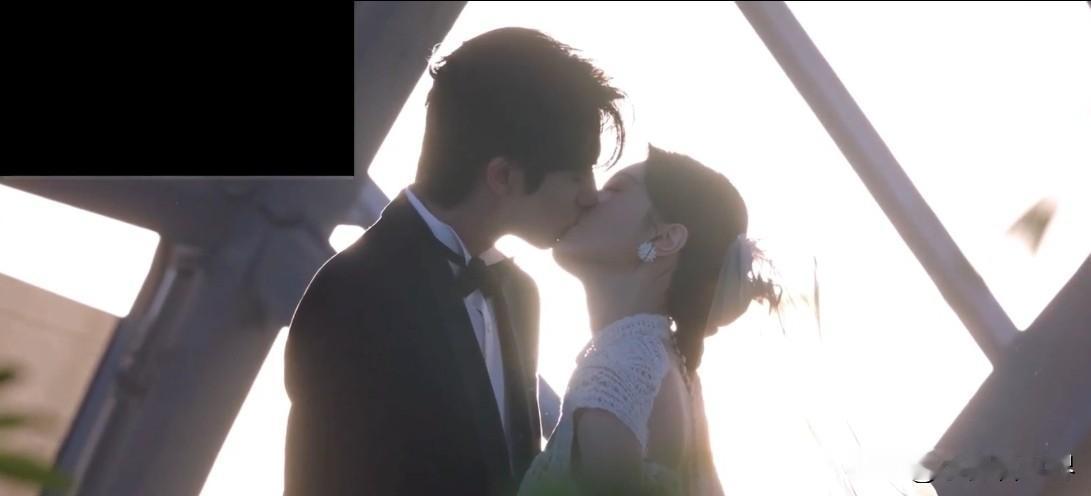 这最后一集吻戏也太多了吧！追《骄阳似我》到最后，结果发现糖分超标，导演是得了亲亲