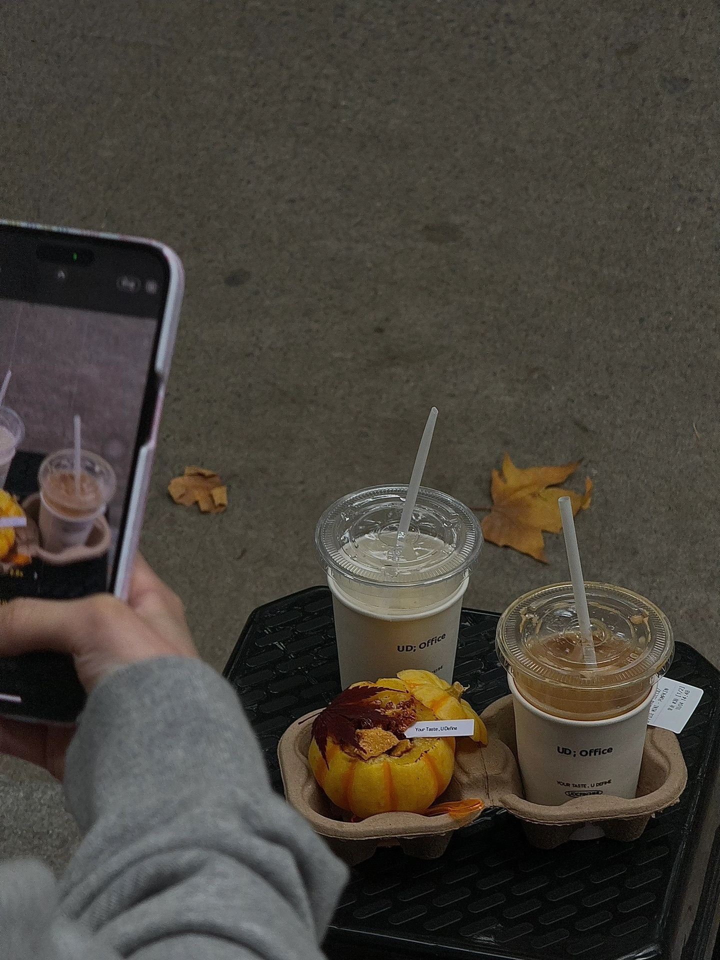 秋天总要吃点秋天的东西🍂UDcoffee南瓜好吃！tonton肉桂卷好吃！no