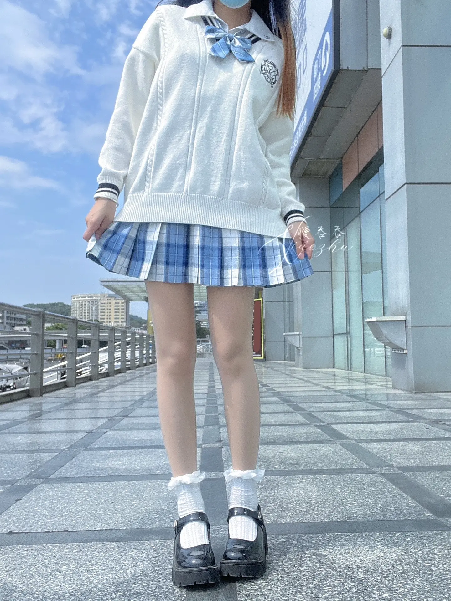 今日文案“只要心态好  学校就是巴厘岛”