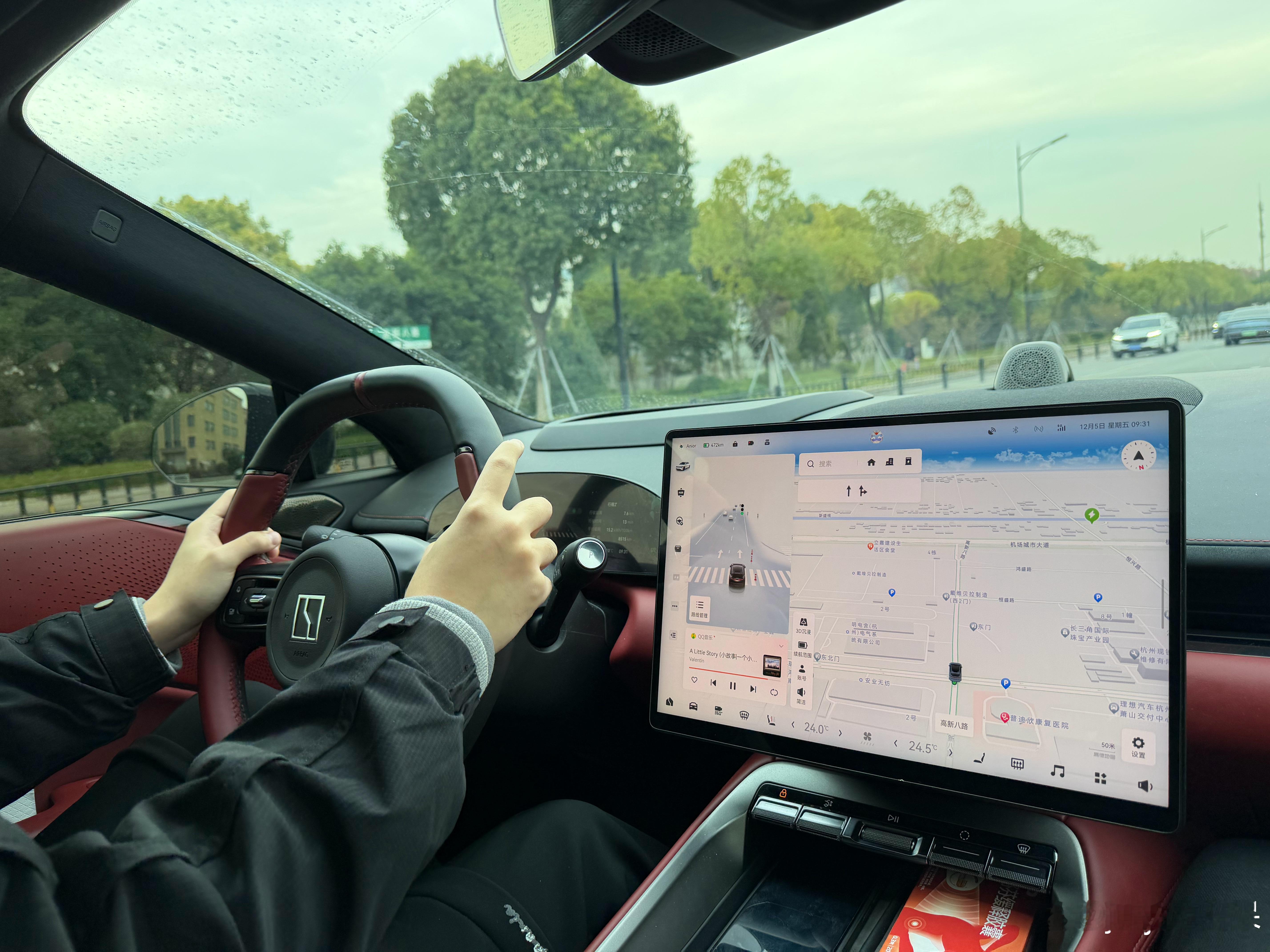 周五了，是摸鱼的好日子了极氪007GT