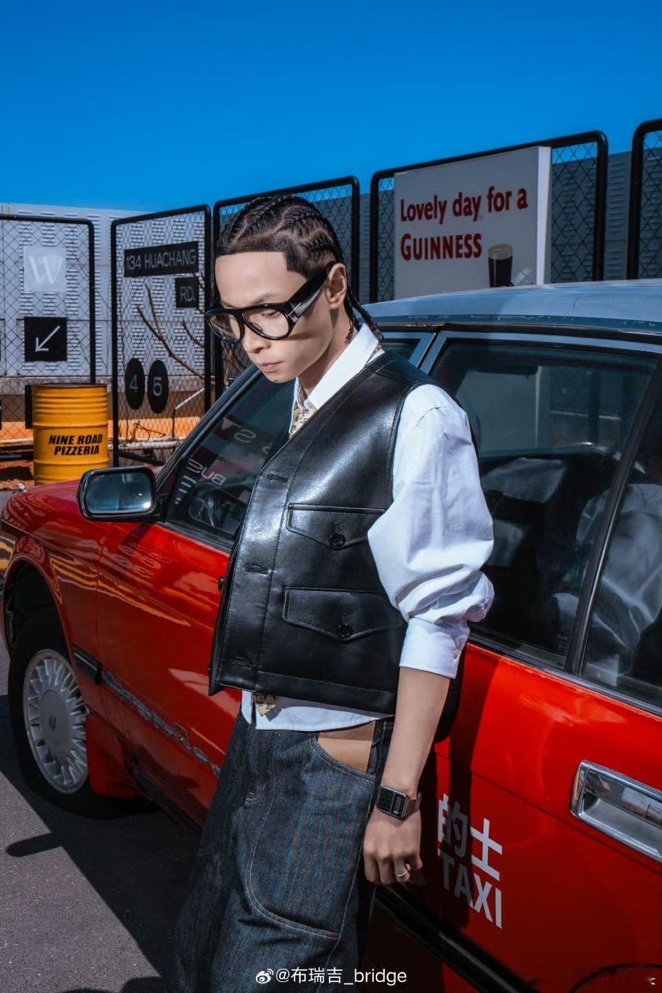 布瑞吉发长文布瑞吉说中文说唱你小看我了布瑞吉十年长文太敢说，巅峰沉淀都经历过，就