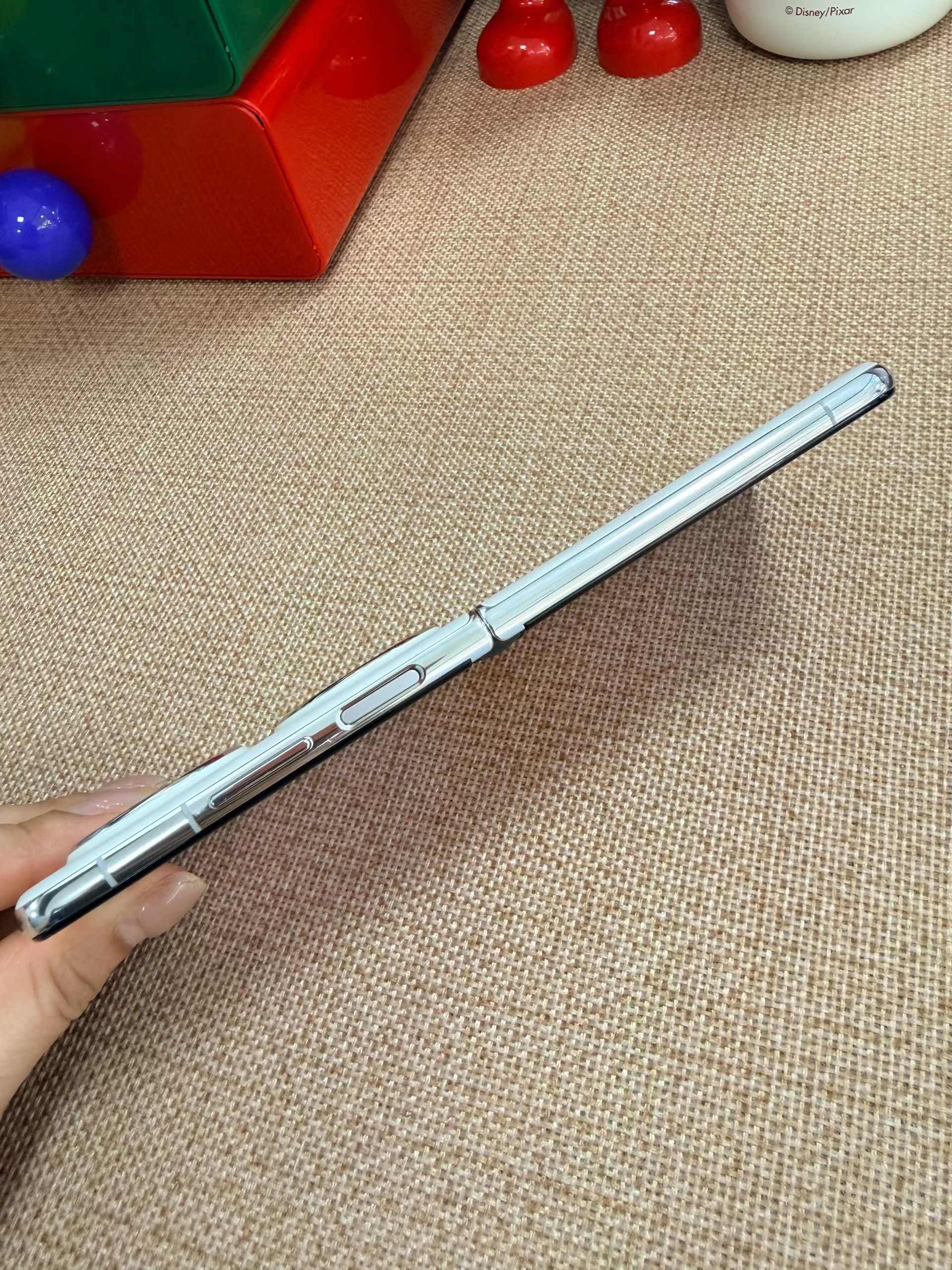 精品二手机华为Pocket 2 12+512G白电池效率96%，国行纯原，嘎嘎靓