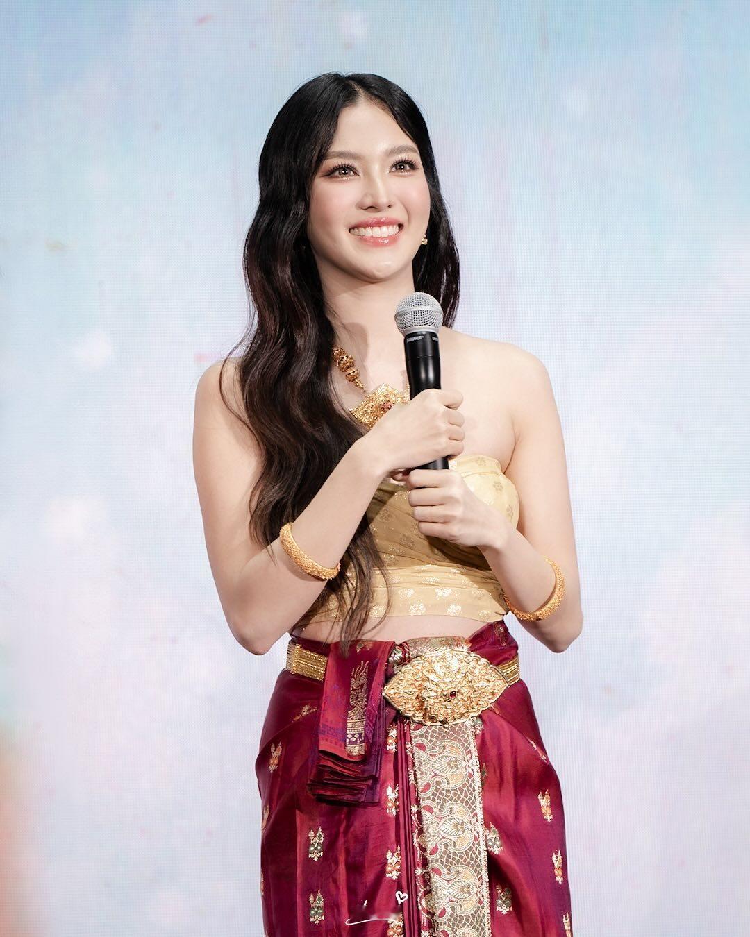 FernyNopjira[超话] MaiFernBestFriendFanmee