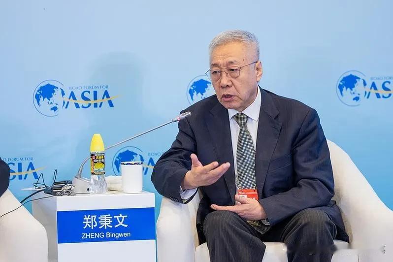 【郑秉文错了吗】《社会保险法》是面向未来的，也就是几代人的可持续问题，特别是20