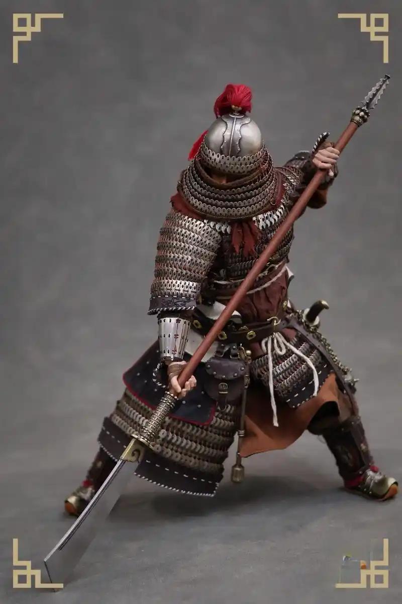 非常好奇，重甲到底有没有用？为什么电影、电视剧中，神箭手🉑以轻易的射穿重甲将军