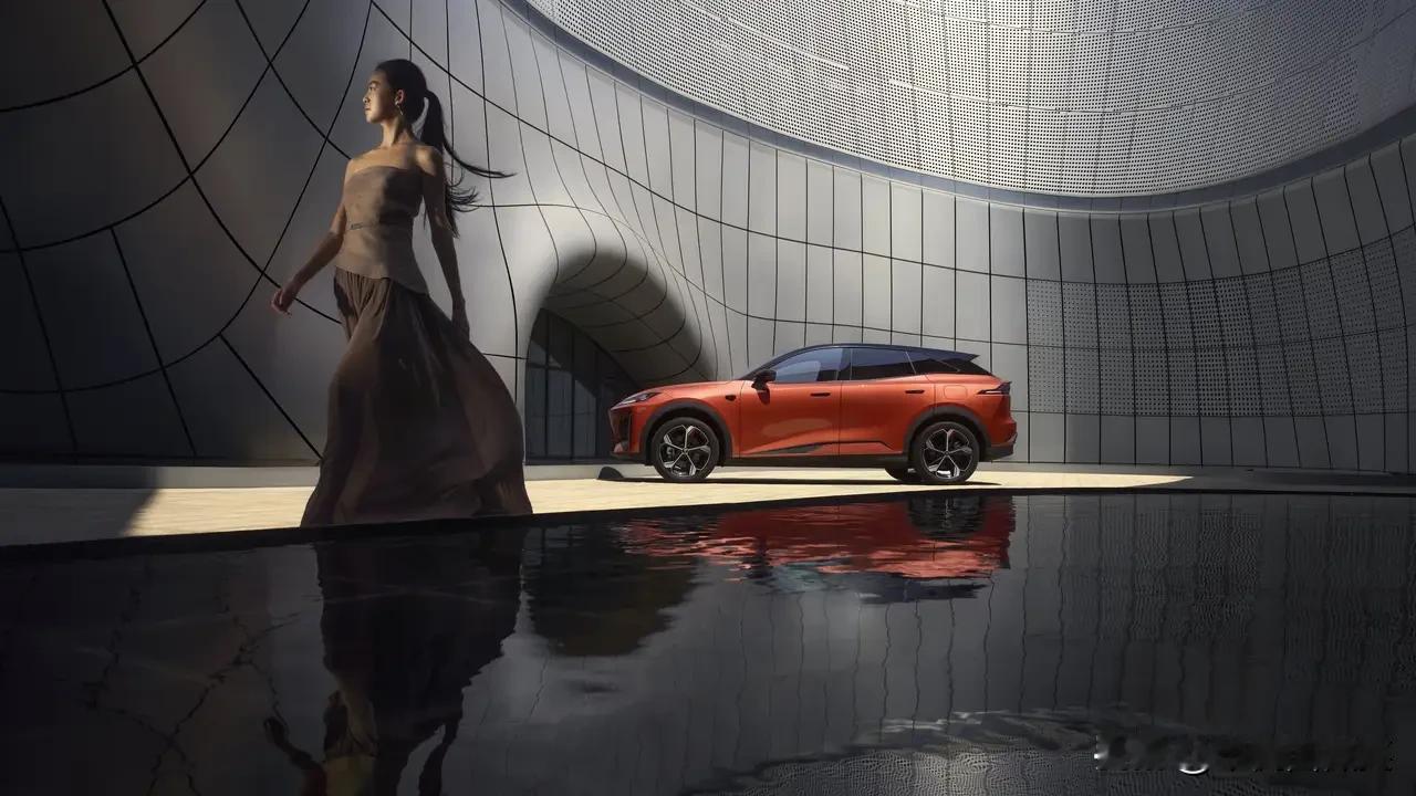 深蓝S07华为乾崑630长续航版上市：15万级纯电市场的续航智驾标杆2025年1