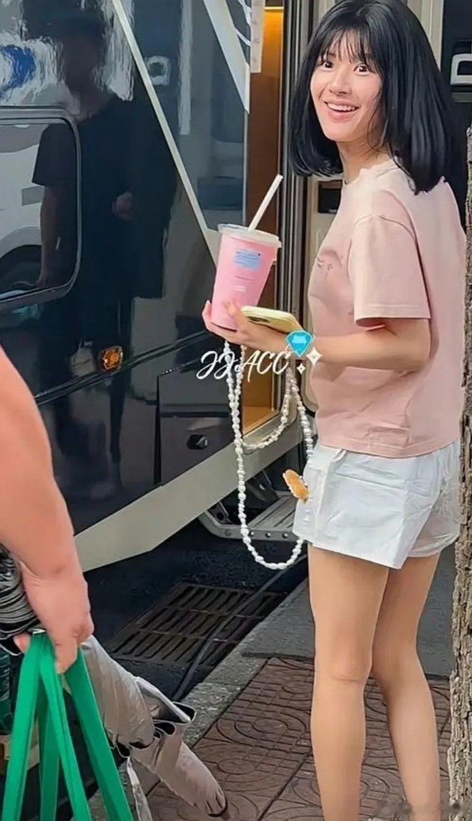 赵露思又变样了 ​​​