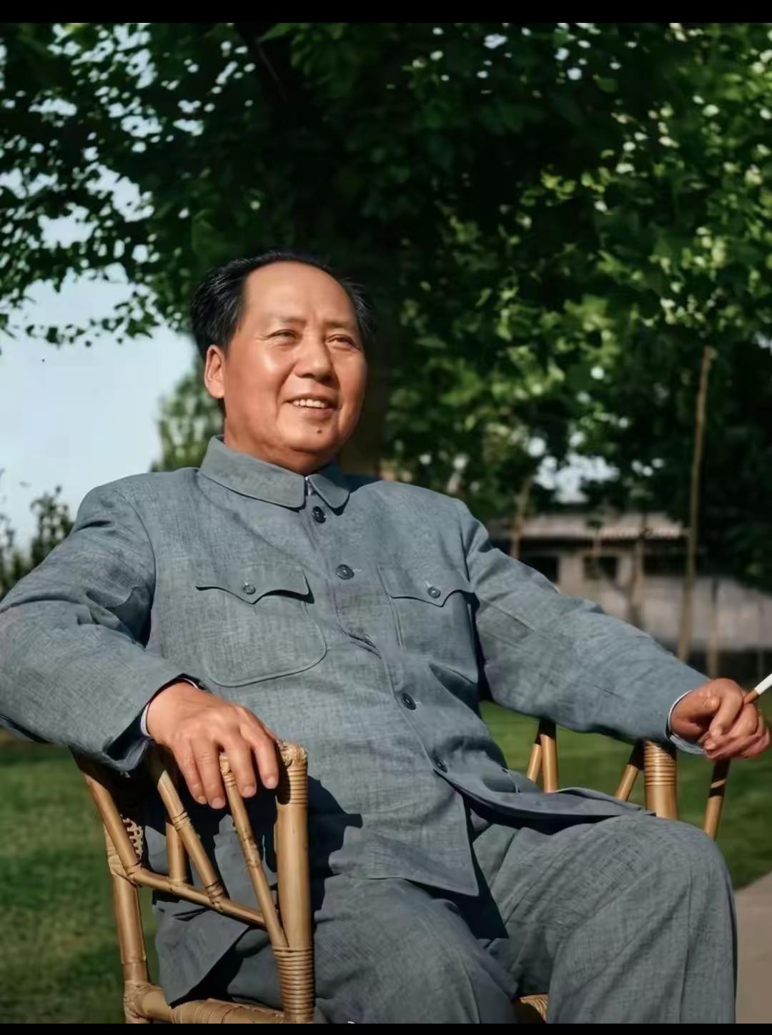 文化基因，精神内核，世代相传，福泽万世。[心]