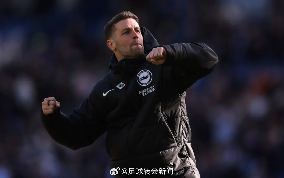 德国天空体育消息，许策勒的合同中有今夏生效的违约金条款，据悉价值1500万欧元，