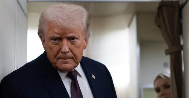 2月4日晚上，中方公布了与 特朗普 通话的新闻稿，特朗普在个人的社交媒体上也公布