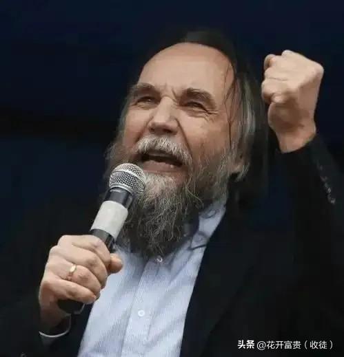 杜金拱火中国：唇亡齿寒是假，拉人挡枪是真
 
美国“绝对决心”行动，150架战机