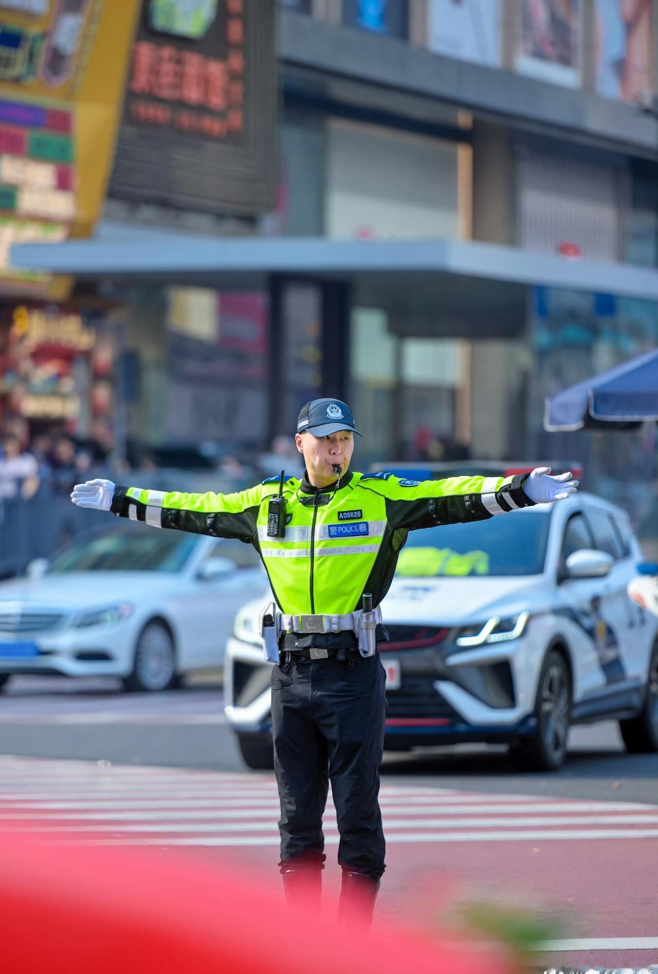 周一工作日，大家早安！