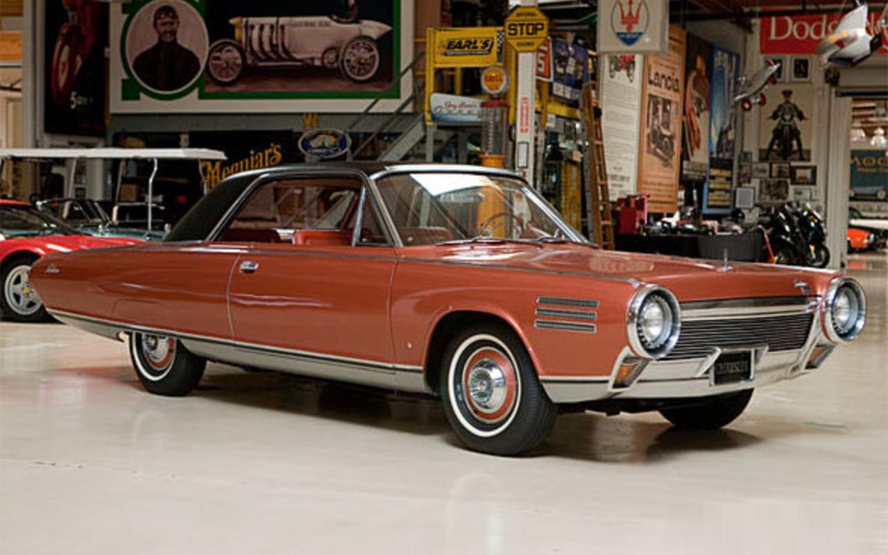 1963年克莱斯勒Tubine Car。
由意大利都灵Ghia设计，采用前置后驱
