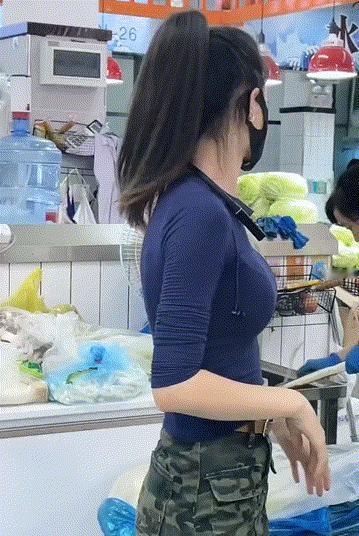 不可能，绝对不可能！谁能相信这个女孩子是卖菜的啊？