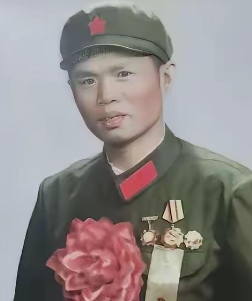 一等功战士龙洪春执意娶蒙冤女工，丢掉军校保送，老山歼敌 91 人，结局令无数战友