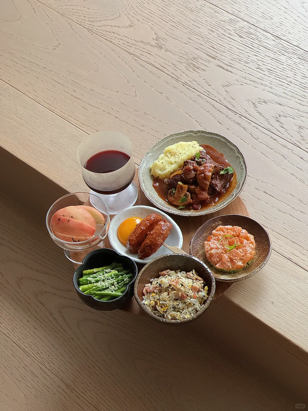 一人食 欢迎光临 孤独酒馆