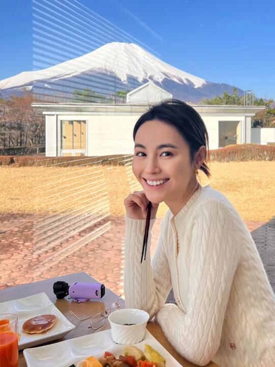 富士山下吃早餐真的太治愈了🥰｜附酒店攻略