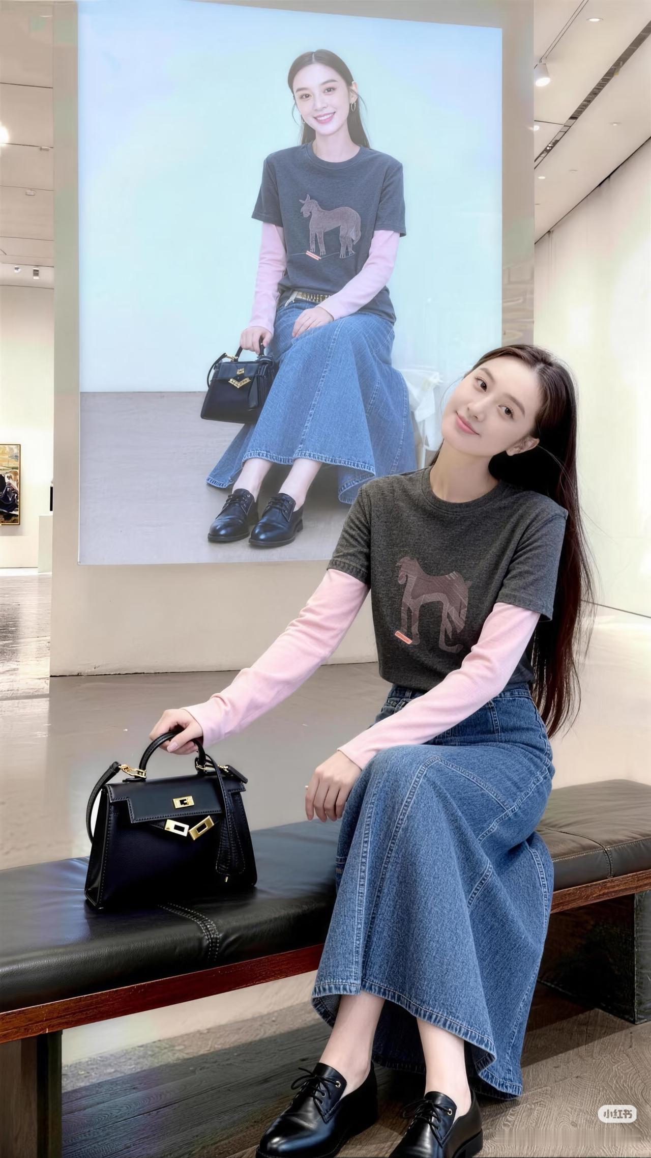 青衫拂袖，笑看云卷云舒。