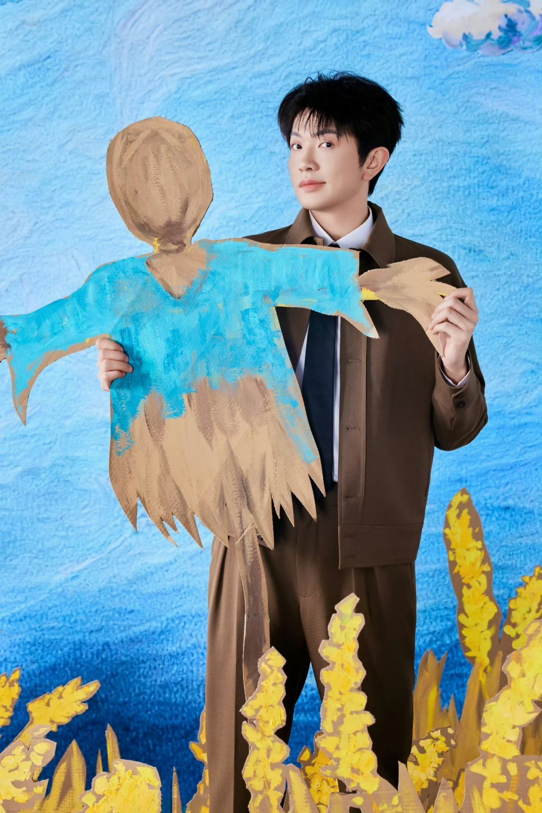 颜人中种地种到了音综感觉这应该是一组动图，颜人中新造型真的好适配田园风，明明是静