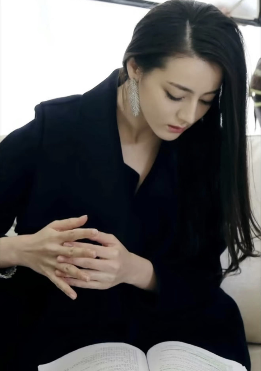 🌿，这个修长的手指 