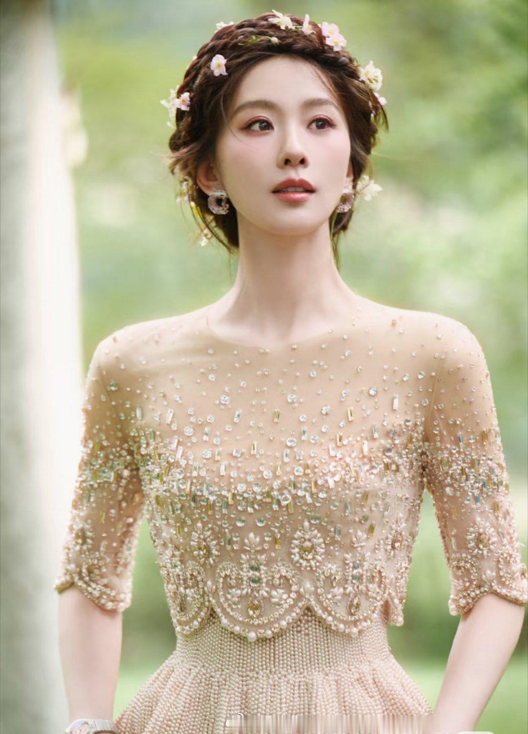 2025年刘亦菲vs2026年刘诗诗，Vogue活动压轴花神造型，两位85🌸你