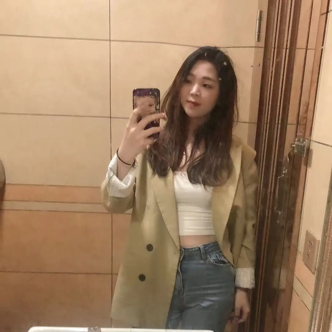理想与生活相差了十万八千里，我马不停蹄，却又无能为力
