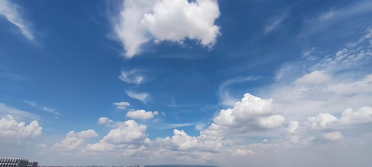 能否分享一下你拍摄的天空