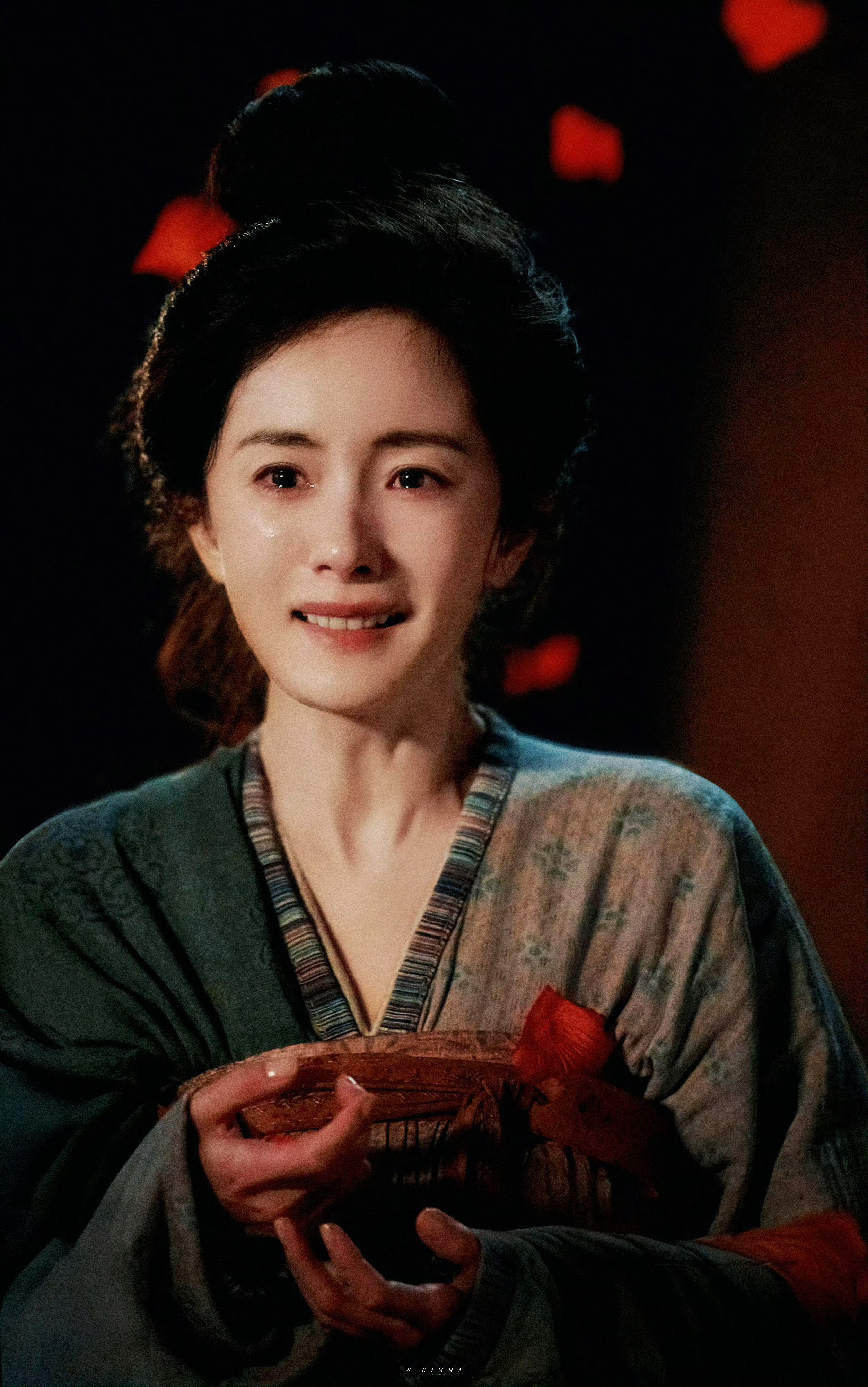 “听说岭南盛产木棉花，火红火红的，你给我带一些回来…” 杨幂郑玉婷的原声台词在抖