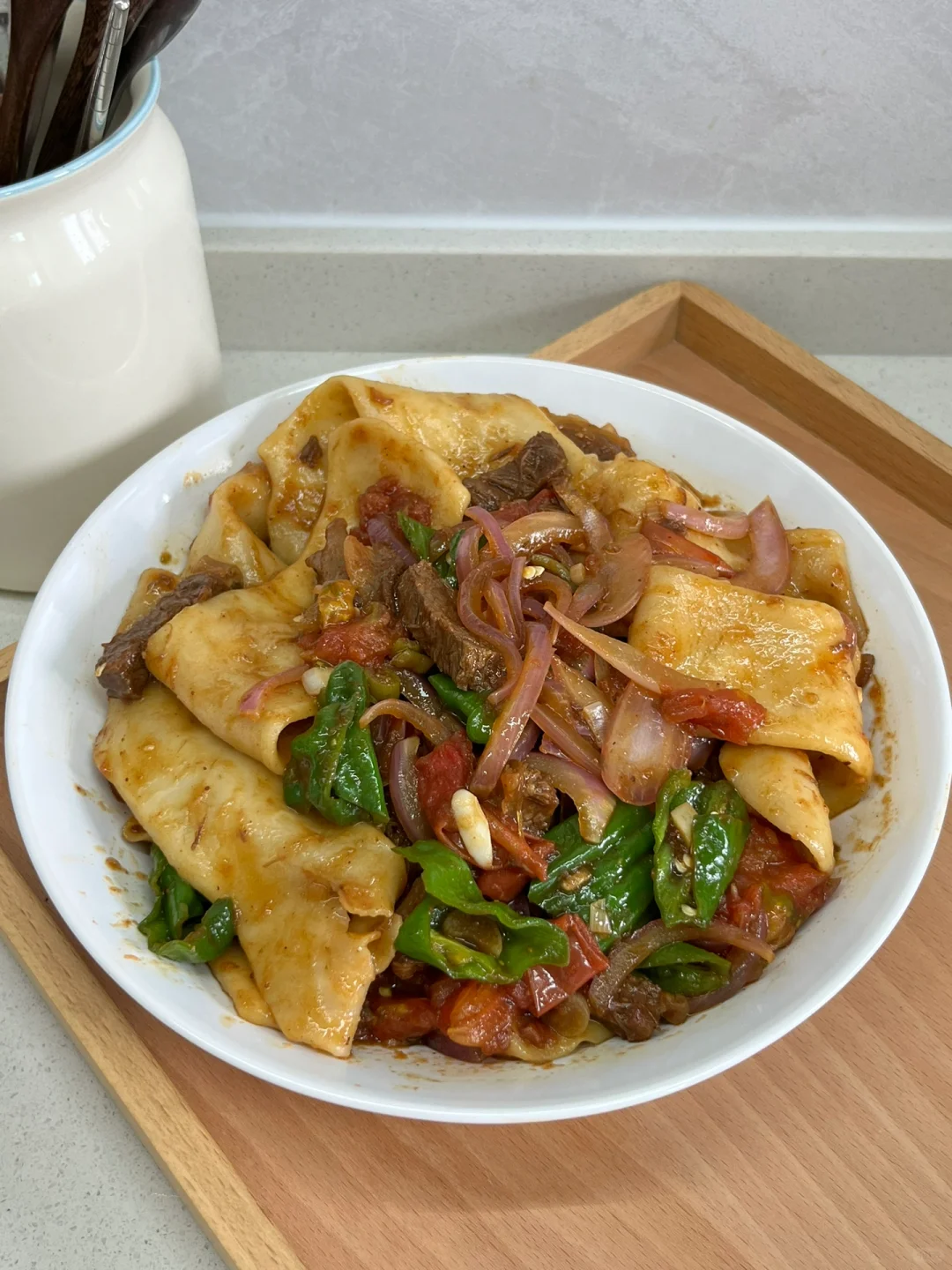 水扯面｜面条劲道🍜裹满酱汁👏