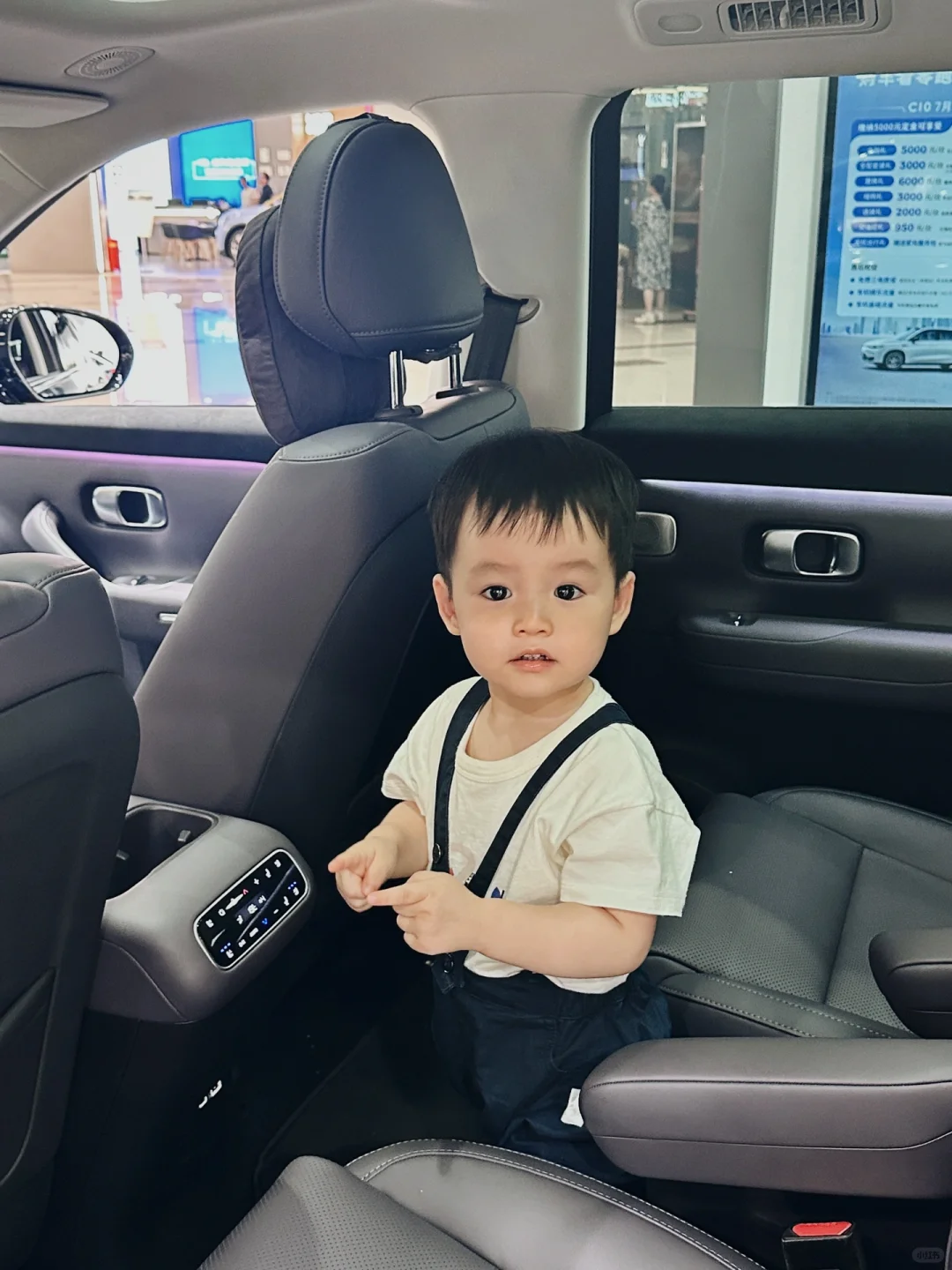 买车也能省？90后在沪带娃省钱观💰