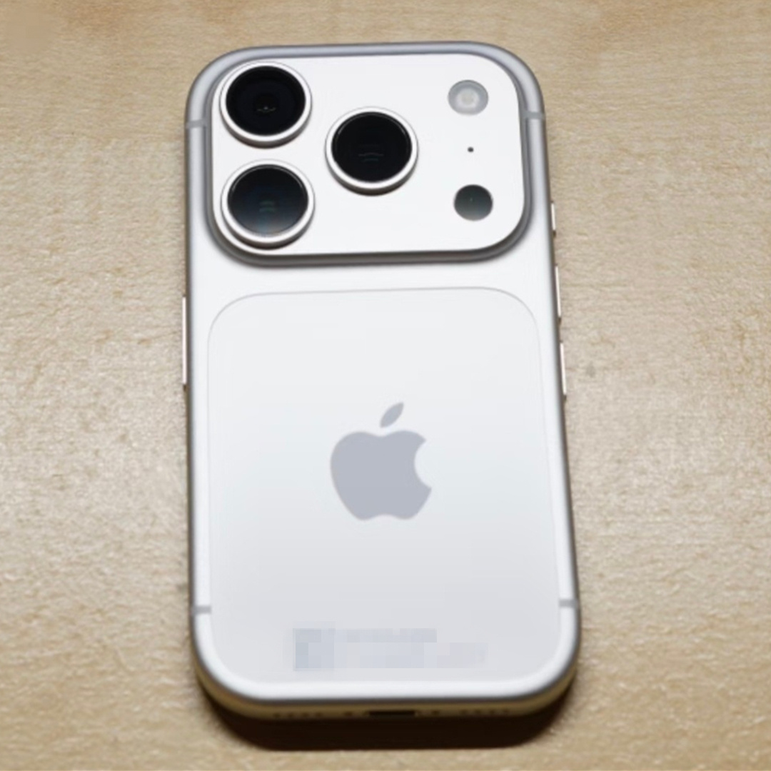 iPhone17Promini首曝 近日有消息称，疑似有一款4.7英寸的iPho
