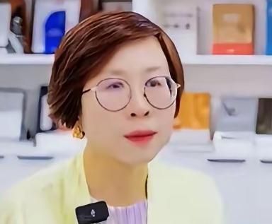 北大和瑞典的这个合作项目，越品越不对劲，一边说外国资助办学有问题，关停了孔子学院