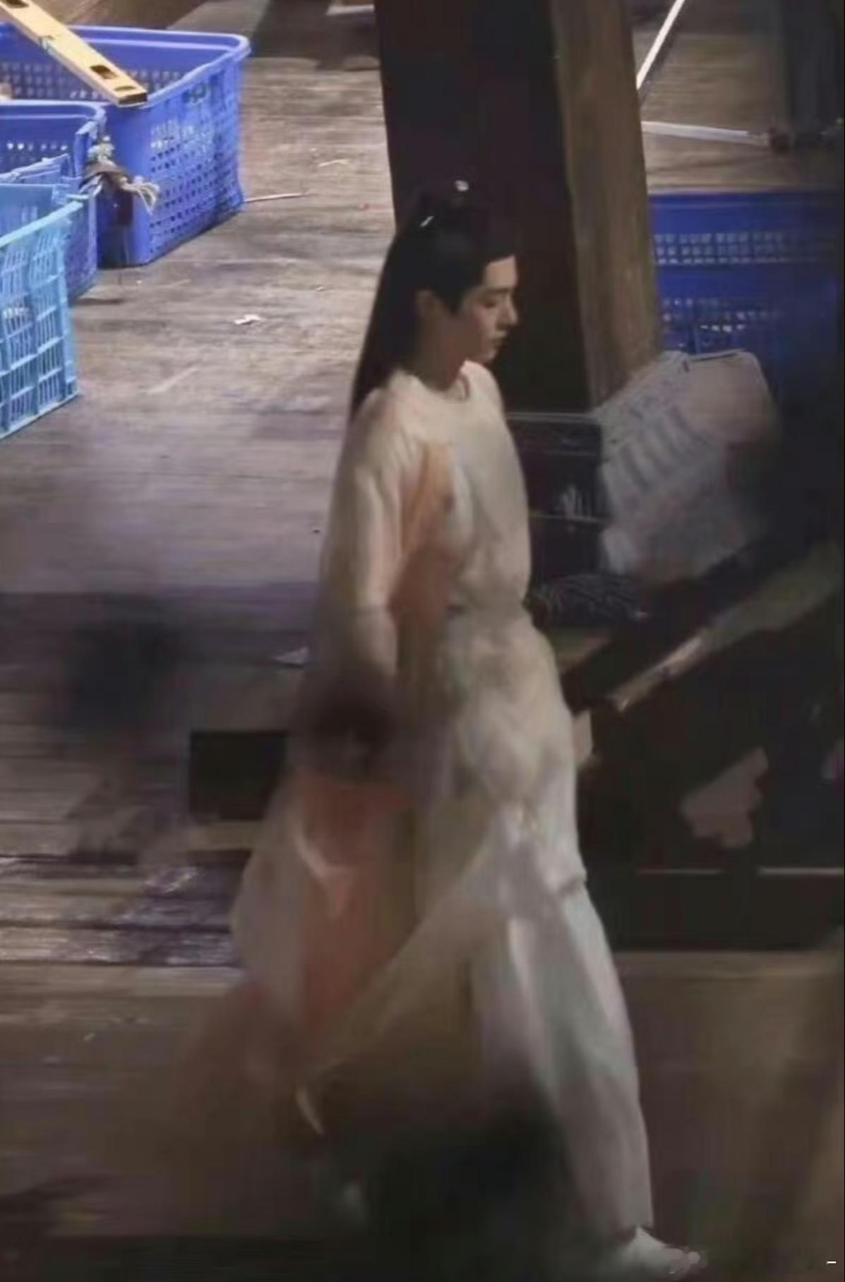 救命🆘肖战本体真的不是兔子吗？[抓狂][抓狂] ​​​