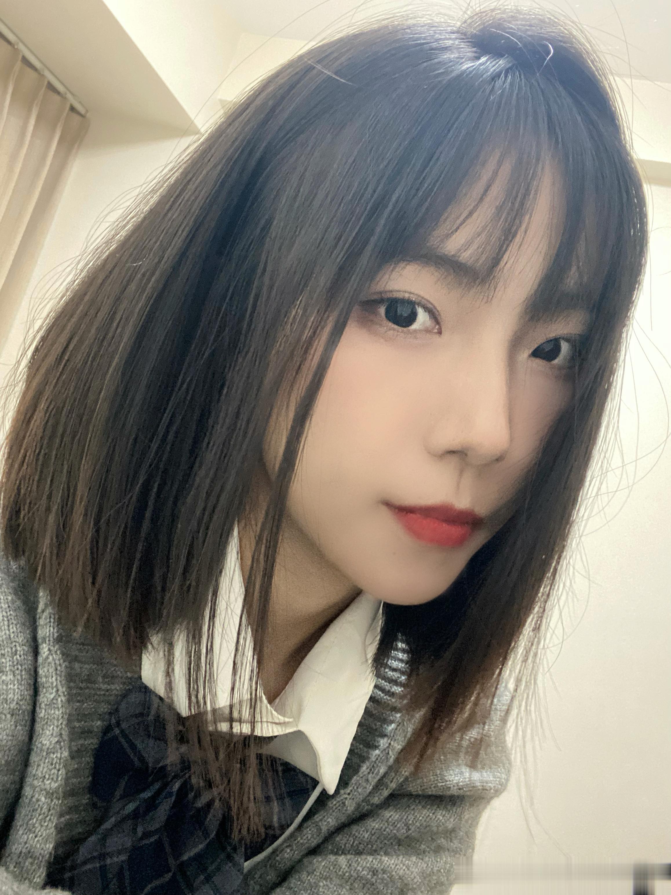 谢了 近三年不会再剪头发 ​​​