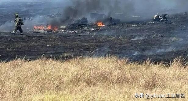 据美国德州贝尔县警方12日消息，当天一架AH-64“阿帕奇”直升机在该县胡德堡军