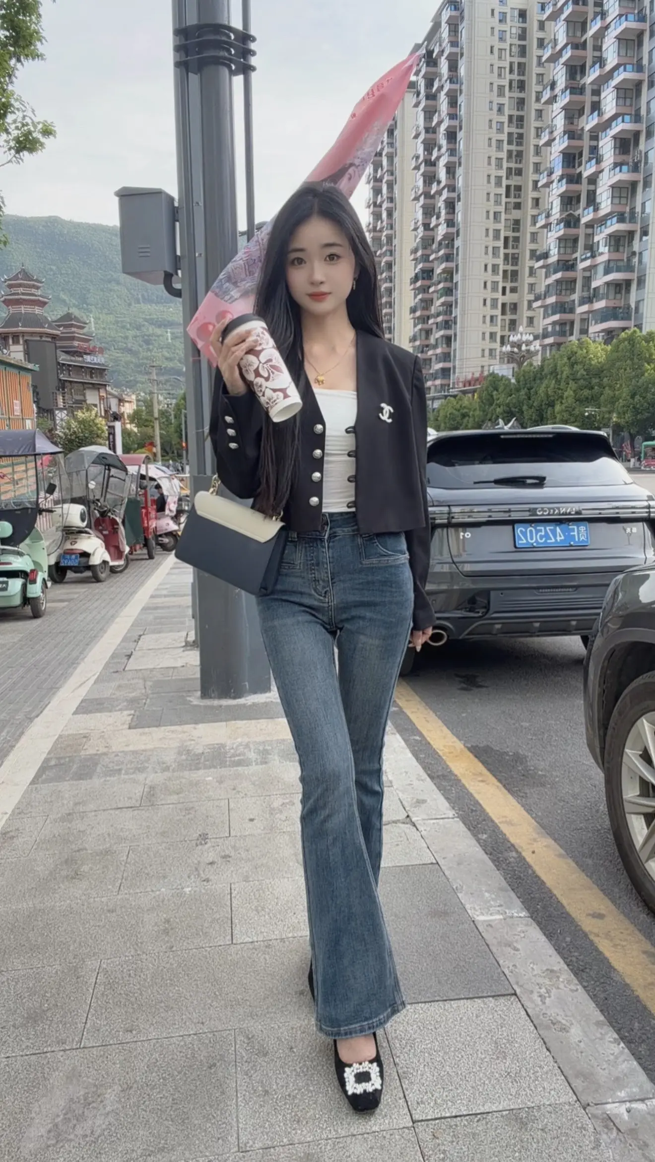 奶茶一杯快乐加倍